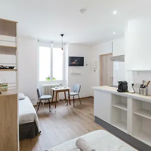 Le Pavillon Bleu Apartamento Lourdes