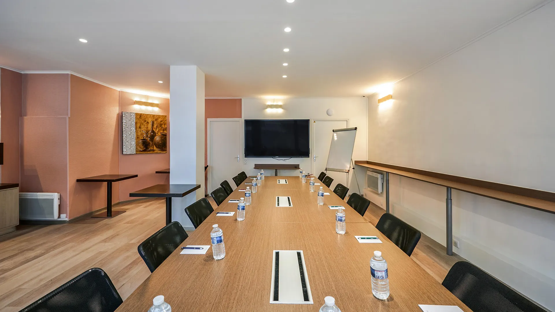 ***  Hotel La Conversation Paris Frankrike