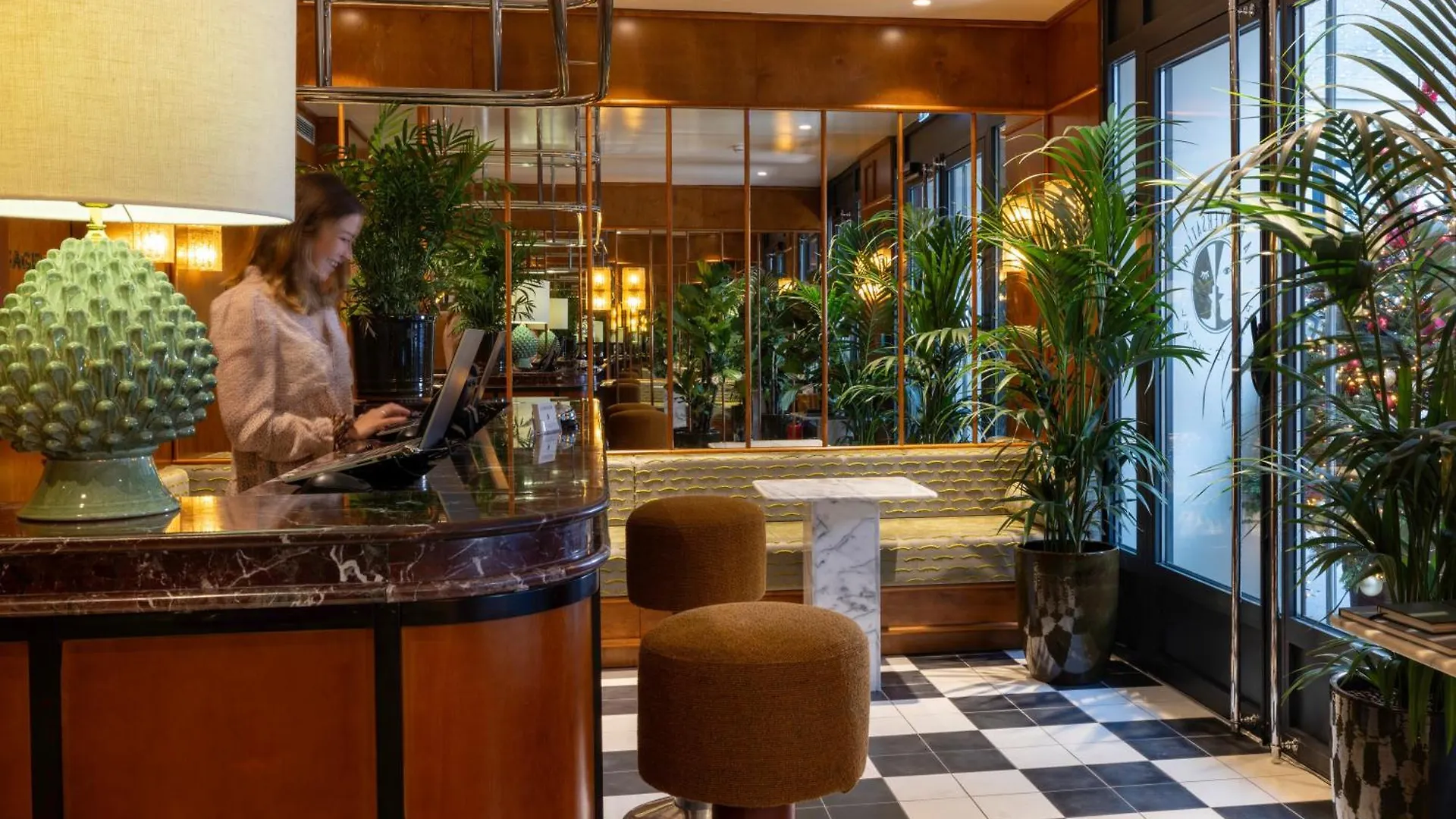 ***  Hotel La Conversation Paris Frankrike