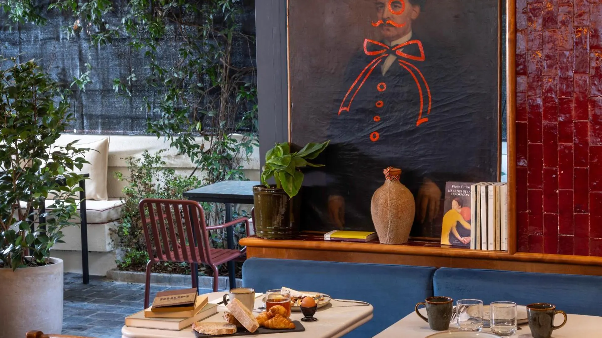 Hotel La Conversation Paris France